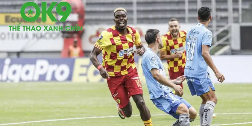 Aucas đang hoàn toàn nhỉnh hơn Macará. Aucas đang hoàn toàn nhỉnh hơn Macará.